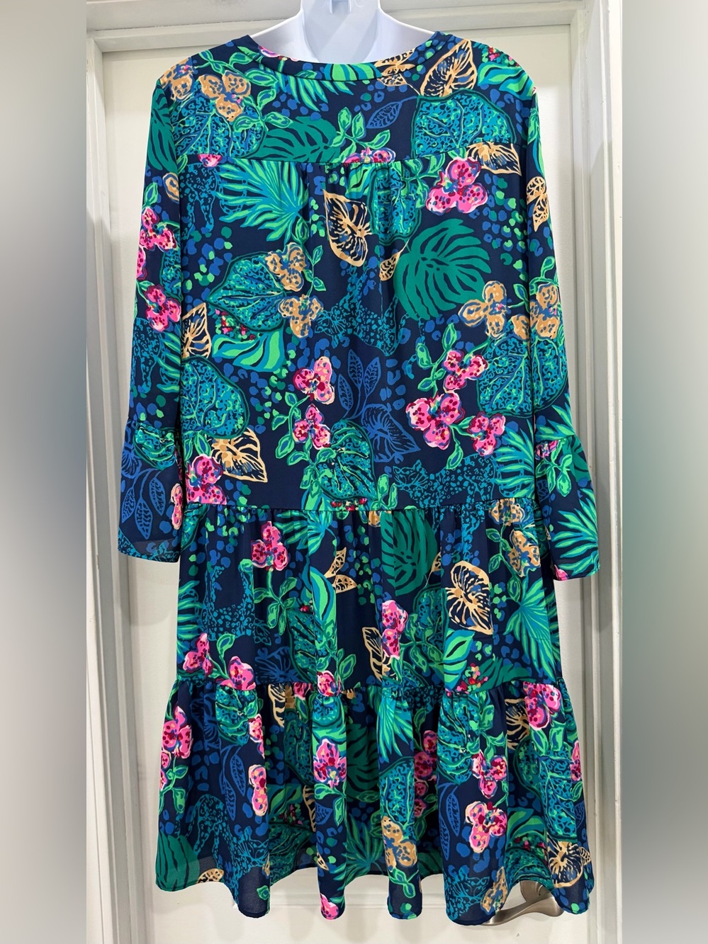 Lilly Pulitzer Gabriel Size 12
Tunic Dress Low Tide Navy Life Of The Party - Picture 4 of 16